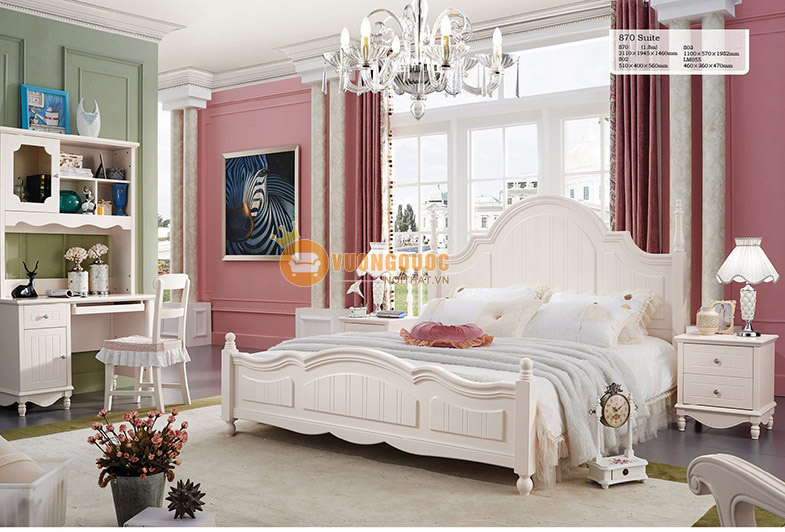 Phòng ngủ màu hồng kết hợp với giường ngủ màu trắng 