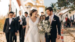 Mách bạn cách chọn ngày kết hôn "chuẩn không cần chỉnh"